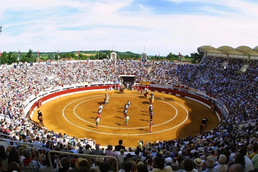 Dance events in Vic-Fezensac